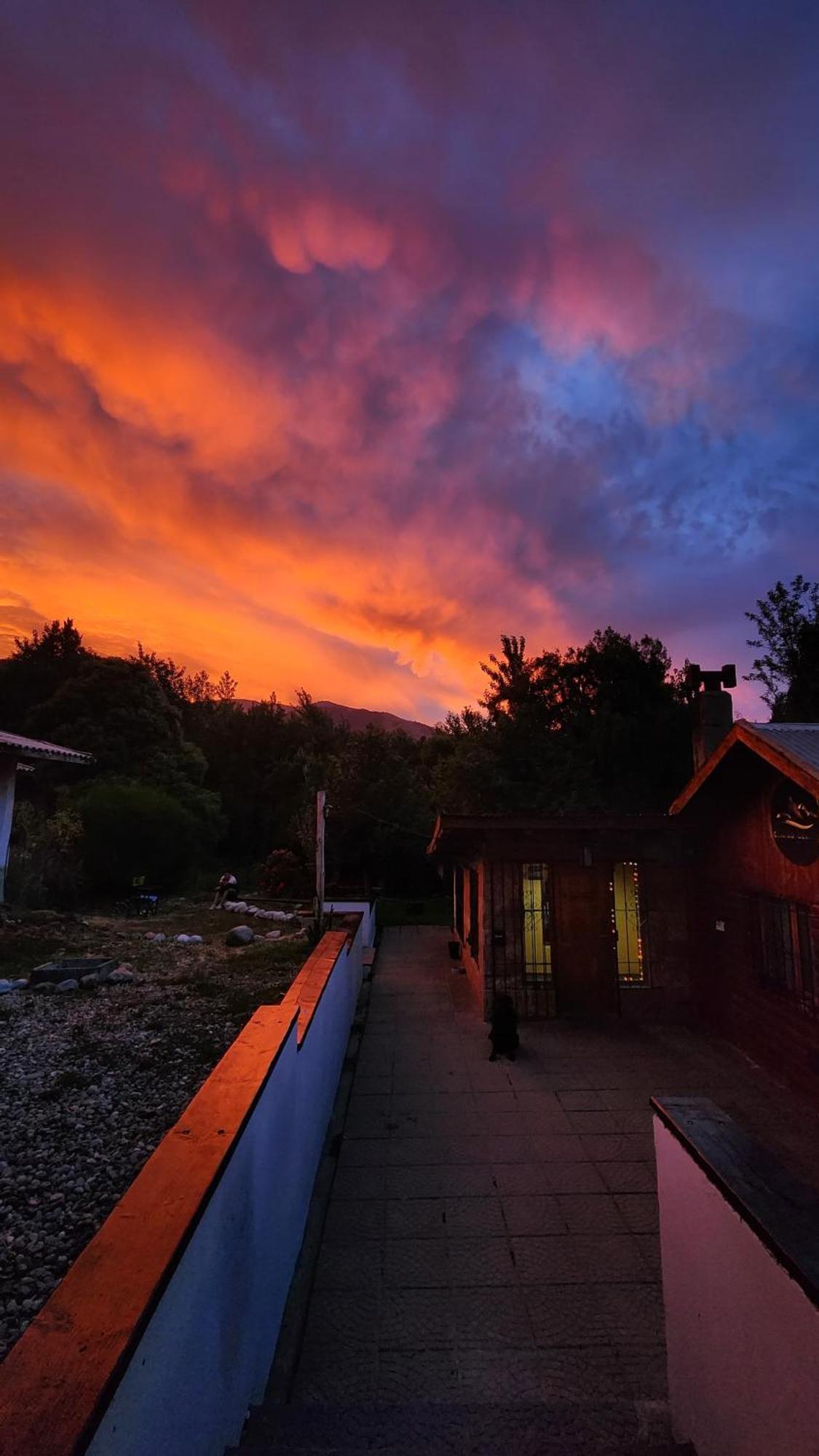 Cuatro Cerros Hostel San Carlos de Bariloche Kültér fotó